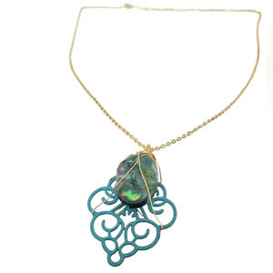 18K Gold Plated Resin Abalone Blue Medallion Cable Necklace